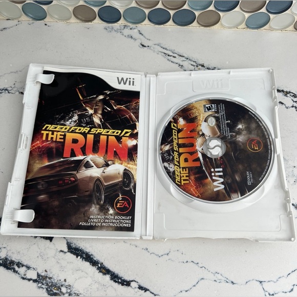 Wii need for speed the run game - Picture 3 of 5